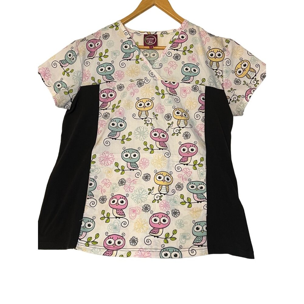 Divine Scrubs JDM Uniforms Owl Print Scrub Top For Women M Cotton Blend Pockets